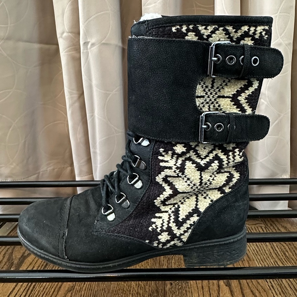 Kelsi Dagger Ilya Snowflake Nordic Boots, Black, Faux Shearling Lined, Size 9